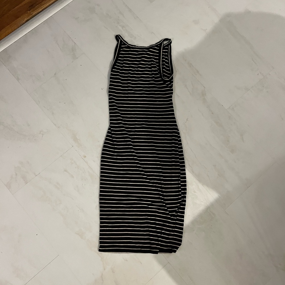 Abercrombie and fitch open back ribbed midi dress size S